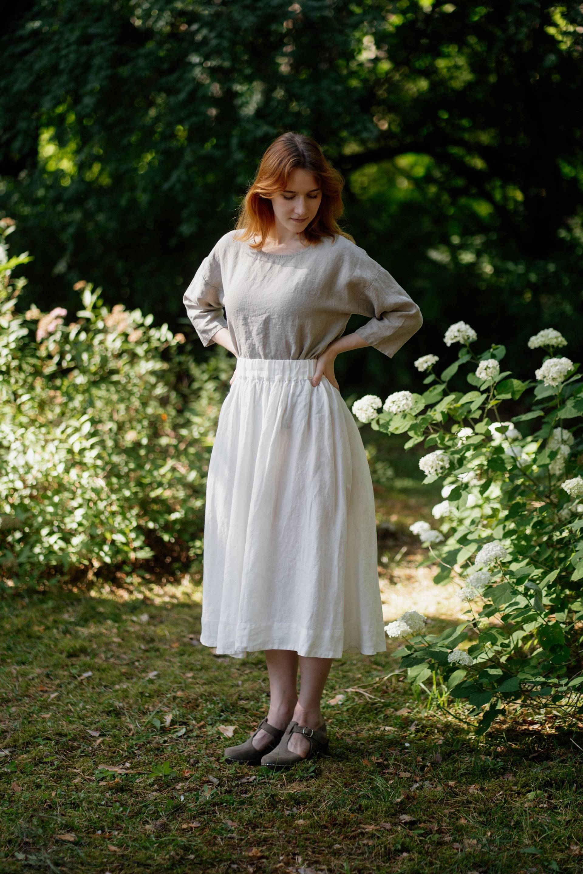 Weißer Leinen Midi Rock Sommer Violetter Stil, Gummibund in Der Taille von LaPetiteAlice