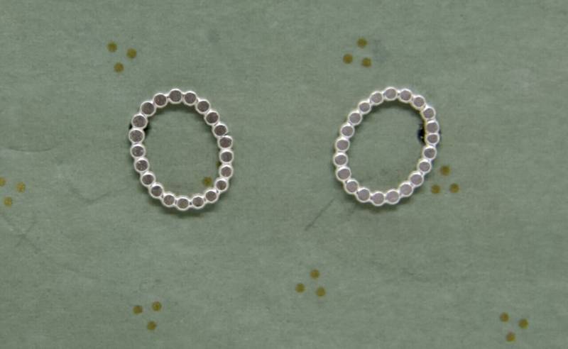 Silberohrstecker Kügelchenohrstecker Oval Silberohrstecker Kügelchenohrstecker Oval von LaRosaSchmuck