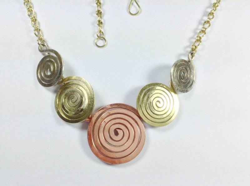 Spiralenkette 3 Metalle Albroku Spiralenkette 3 Metalle Albroku von LaSombrilla