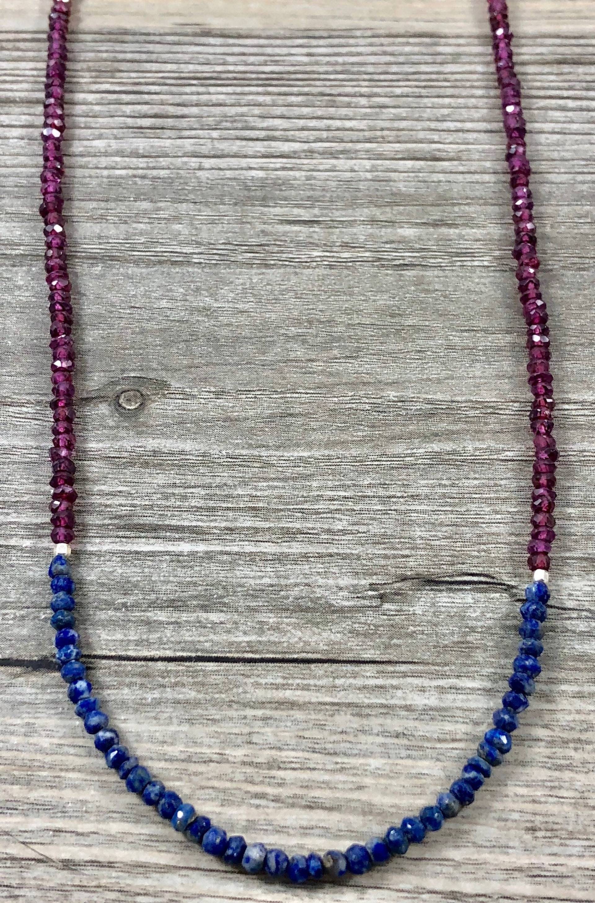 Rhodolith Granat Und Lapis Lazuli Halskette/Echter Edelsteinschmuck Rhodolith Granat Und Lapis Lazuli Halskette/Echter Edelsteinschmuck von LaVieEnRoseJewelry
