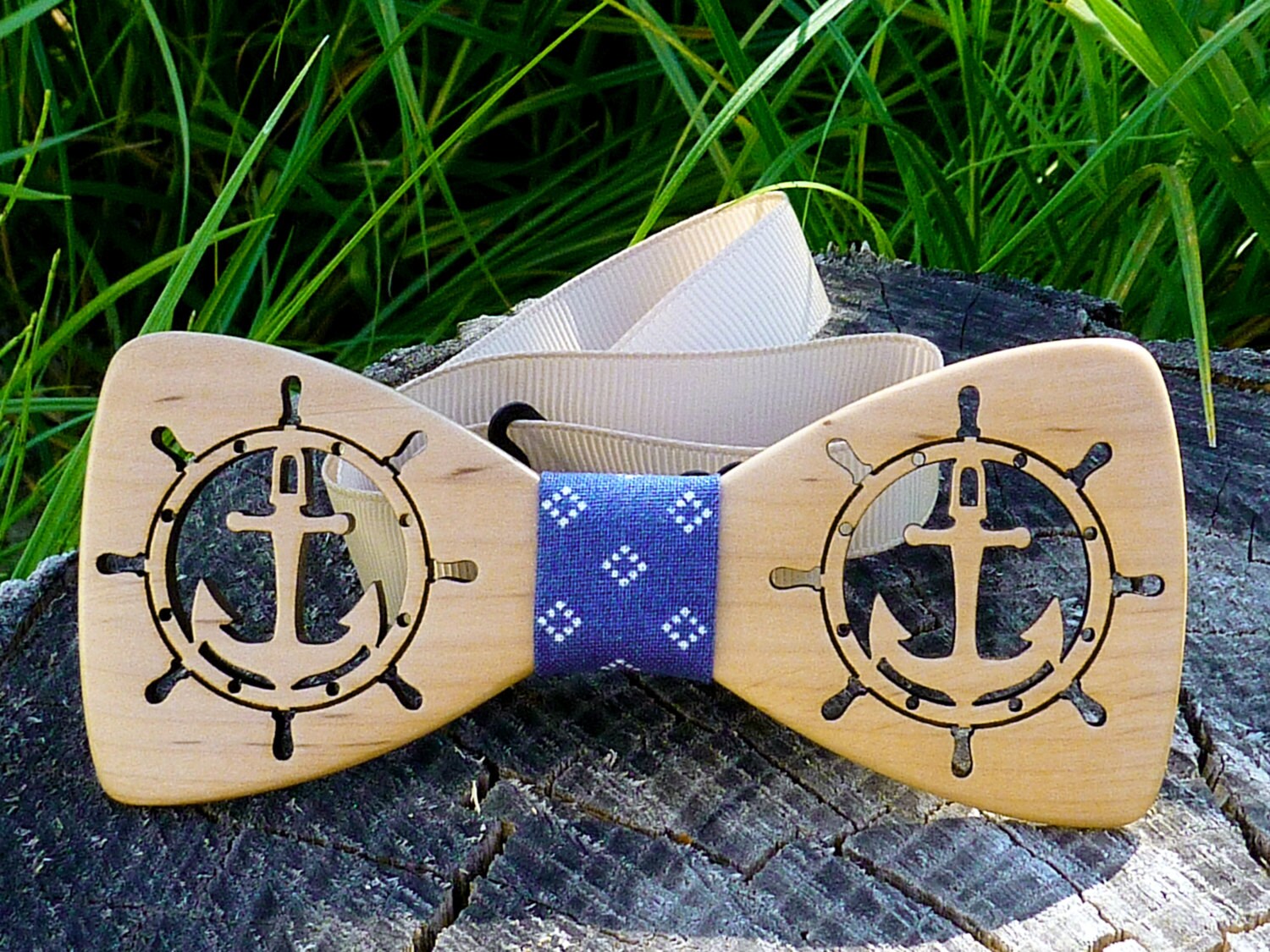 Holzfliege Anker| Handgemachte Fliege| Fliege Holz| Hochzeitsfliege| Am Geschenk| Alltagsfliege| Geburtstag| Valentinstag Geschenk Holzfliege Anker| Handgemachte Fliege| Fliege Holz| Hochzeitsfliege| Am Geschenk| Alltagsfliege| Geburtstag| Valentinstag Geschenk von LaaFashion