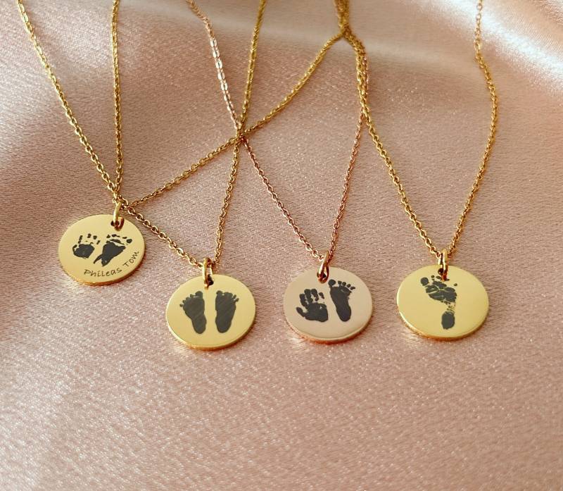 Personalisierte Fuß - Und Handabdruck Halskette Perfektes Geschenk Zur Geburt von LaasioDE