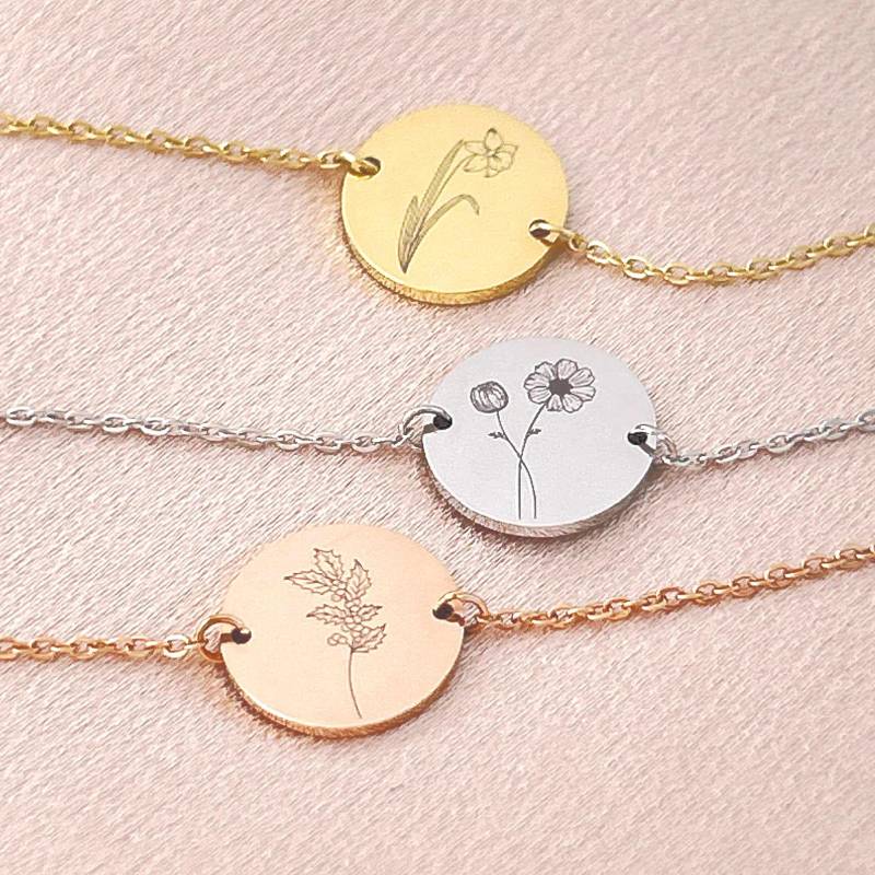 Personalisierte Geburtsblumen Armband - Einzigartiges Schmuckstück Mit Individueller Namensgravur von LaasioDE