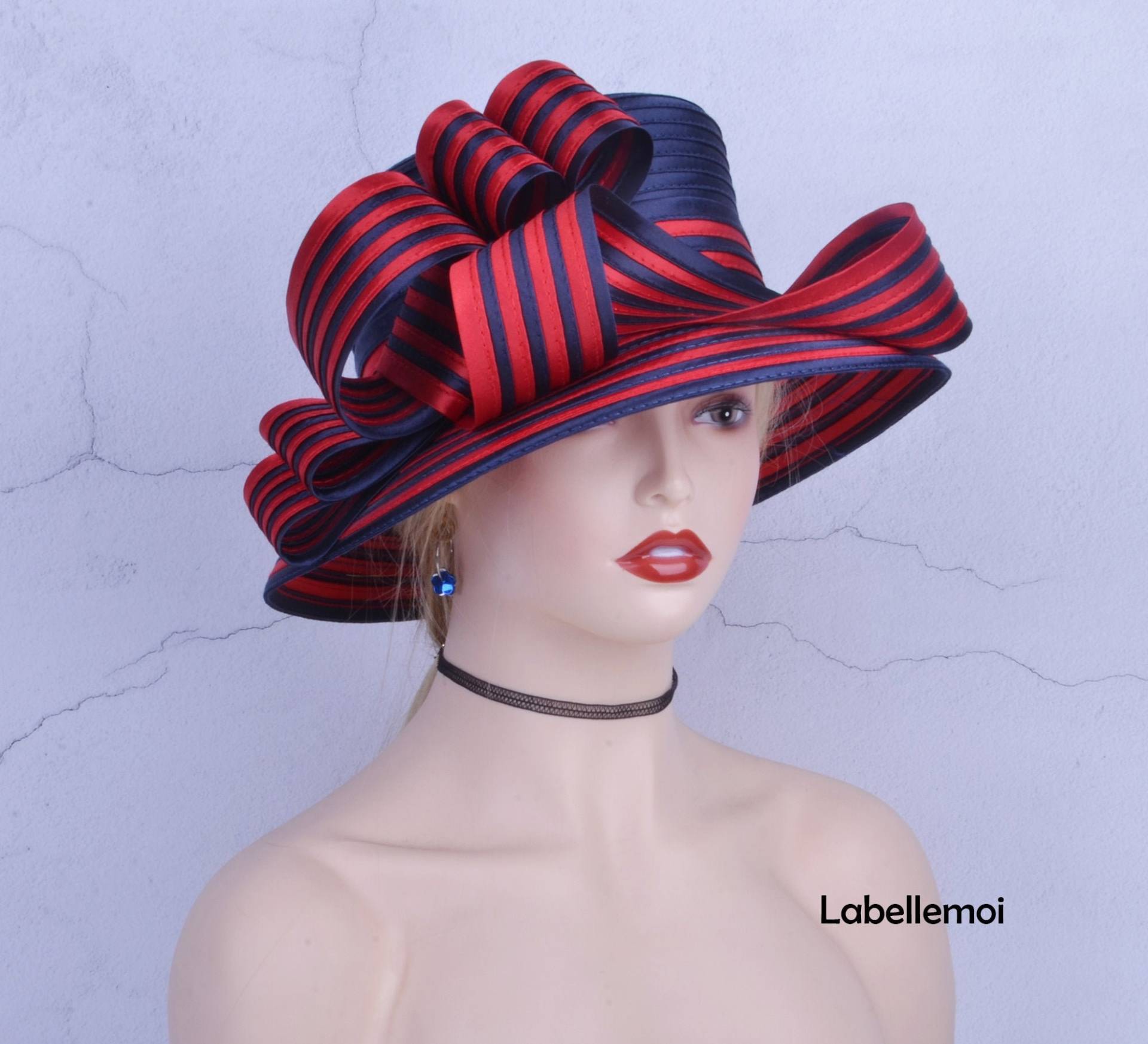 Navy & Rot Gestreifter Satin Derby Hut Royal Ascot Hochzeitshut von LabellemoiDesign
