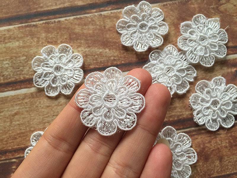 Diamter 3cm Alencon Spitze Applique Blume in Elfenbein 10 Stück-100 Stück Pro Satz Diamter 3cm Alencon Spitze Applique Blume in Elfenbein 10 Stück-100 Stück Pro Satz von LaceDecoration