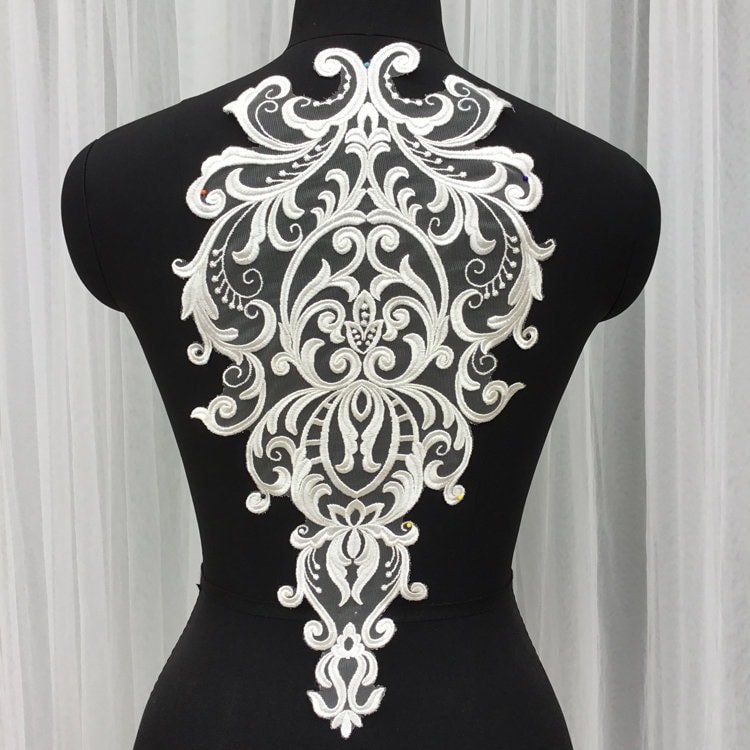 Einzigartiges Design Rayon Braut Spitze Elfenbein-Spitze Applikationen Für Hochzeitskleid von LaceDecoration