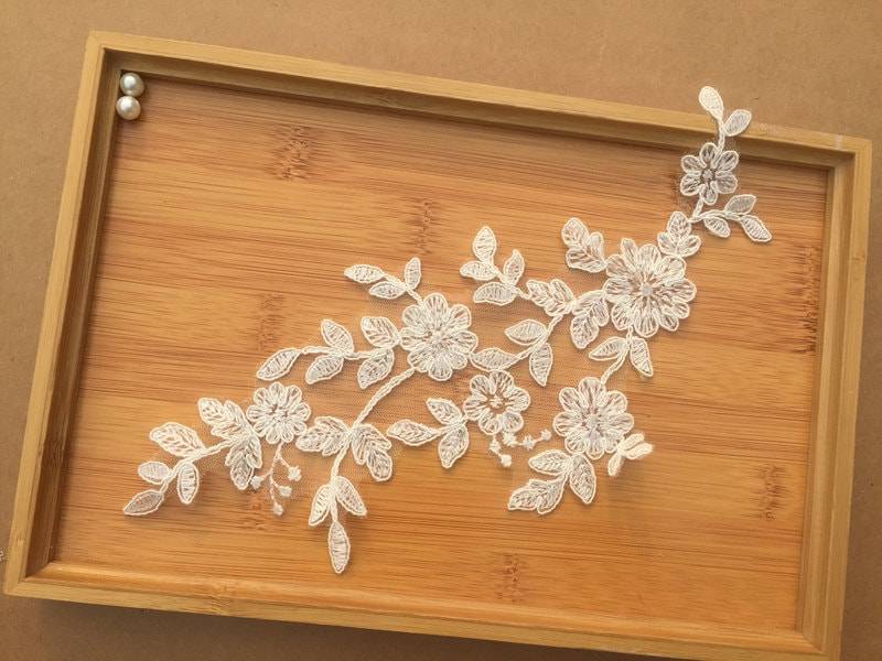 Neue Elfenbein-Alencon-Spitze-Applikation, Blumen Braut Spitze-Applikation, Verkauf Durch Spiegel-Paar von LaceDecoration