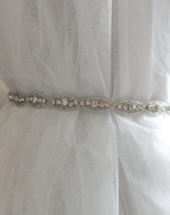 Strass Crystal Lace Trim Für Braut-Accessoires Hochzeit Kleid Schärpe Gürtel Stirnband Riemen Kostüm Verzierung Strass Crystal Lace Trim Für Braut-Accessoires Hochzeit Kleid Schärpe Gürtel Stirnband Riemen Kostüm Verzierung von Lacebeauty