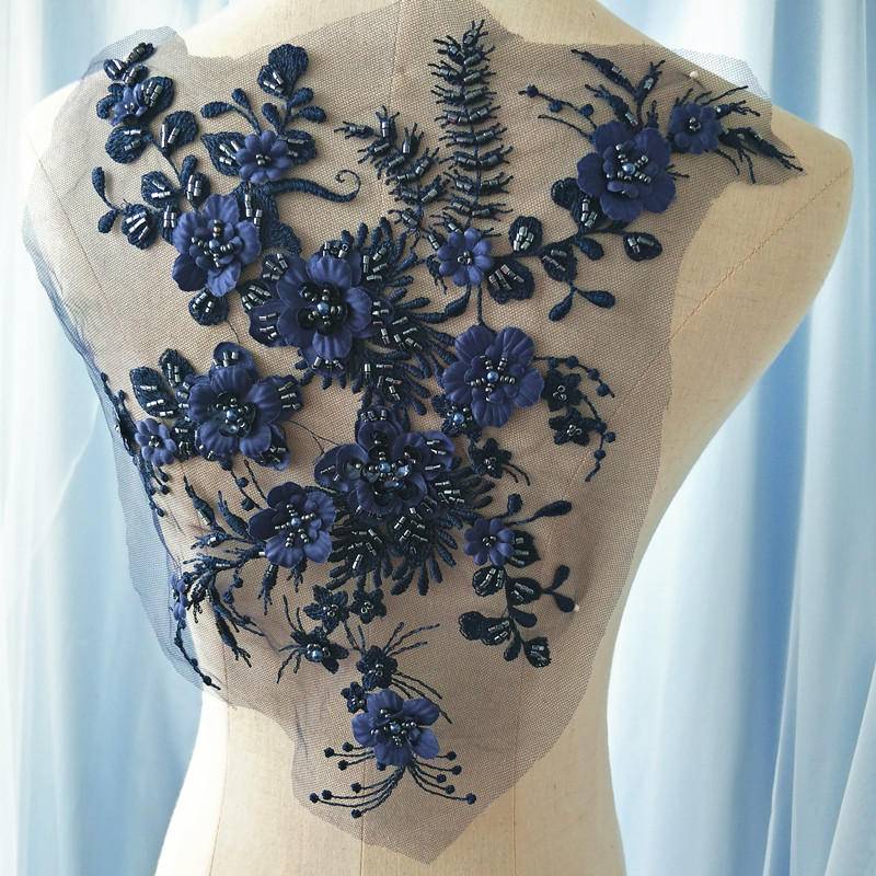Marineblaue Spitzen Applikation, Schwere Perlenspitze 3D Applikation Mit Strasssteinen, Floral, Blumen von LacefabricsFactory