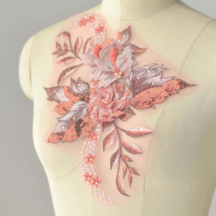 2 Stk. 3D Blume Motiv Spitze Applikation, Schwere Perlenspitze Spitzen Applikation Mit Strass, 3D Floral, Blumen von Lacefabricstore