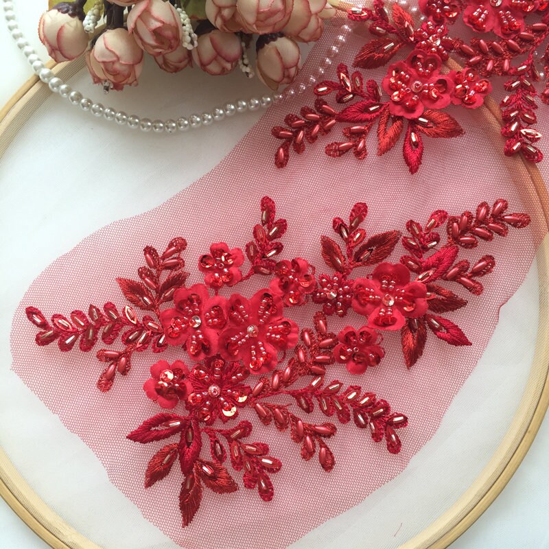 2 Stk. Rote Pailletten 3D Blumen Motiv Spitze Applikation, Schwere Perlenspitze 3D Spitzen Applikation Mit Floral, 11 Farben 2 Stk. Rote Pailletten 3D Blumen Motiv Spitze Applikation, Schwere Perlenspitze 3D Spitzen Applikation Mit Floral, 11 Farben von Lacefabricstore
