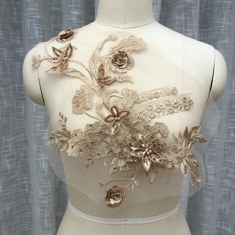 Dunkelgoldene Schwere Perlenspitze Applikation, Pailletten 3D Spitze Goldene Blumen Bestickte Applikation Mit Dunkelgoldene Schwere Perlenspitze Applikation, Pailletten 3D Spitze Goldene Blumen Bestickte Applikation Mit von Lacefabricstore