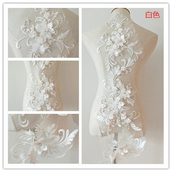 Off White 3D Florals Spitzen Applikation, Schwere Perlenspitze Spitze Applikation Mit Strass, Braut Blumen Off White 3D Florals Spitzen Applikation, Schwere Perlenspitze Spitze Applikation Mit Strass, Braut Blumen von Lacefabricstore