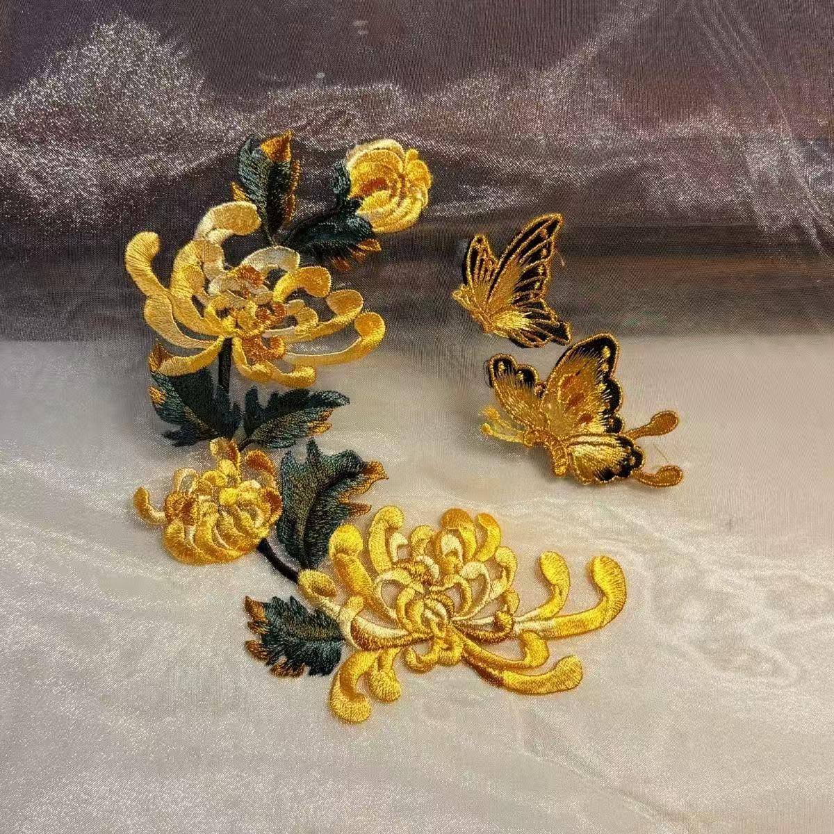 Blume Mit Fliegenden Schmetterling Gestickte Blumen Patch Kleidung Dekoration von Laceshine