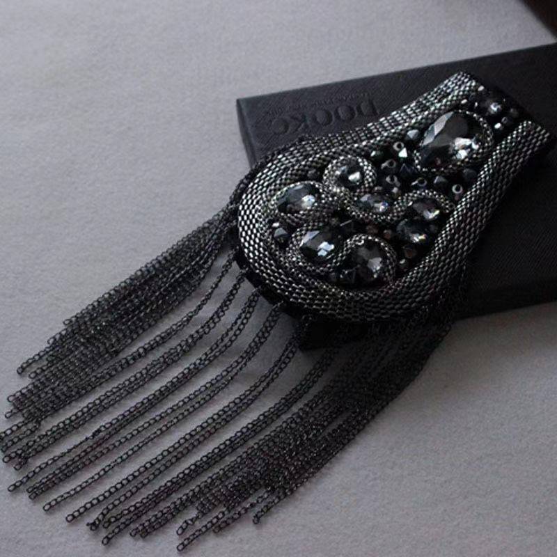 Ein Paar Kristall Quasten Schulter Pads Diy Handwerk Perle Kette Kleid Verschönerung Kostüm Zubehör Schulterklappen von Laceshine