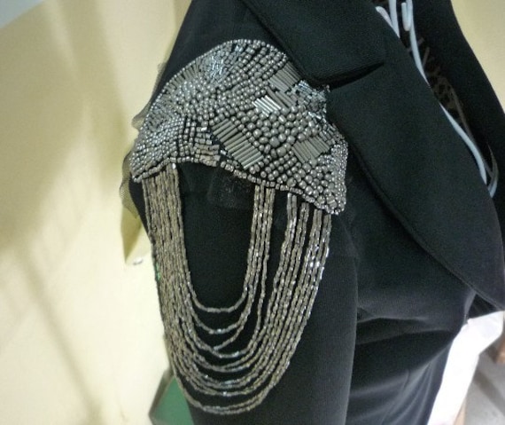 Ein Paar Schmuck Quaste Große Schulter Brosche Epaulet Epaulettes Pads Diy Handwerk Ein Paar Schmuck Quaste Große Schulter Brosche Epaulet Epaulettes Pads Diy Handwerk von Laceshine