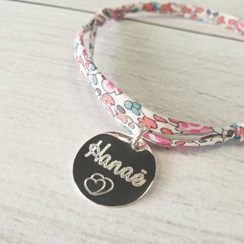 Graviertes Liberty-Armband Aus 925Er Silber, Personalisiertes Geburtsdatum|Geschenkidee Zum Muttertag|Geschenk Omatag|Personalisiertes Muttergeschenk Graviertes Liberty-Armband Aus 925Er Silber, Personalisiertes Geburtsdatum|Geschenkidee Zum Muttertag|Geschenk Omatag|Personalisiertes Muttergeschenk von Lachouettemauve