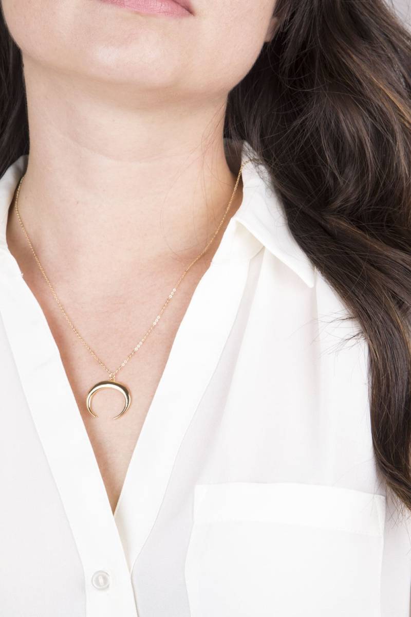 Doppel-Horn-Halskette in Silber, Gold Und Rose Gold, Halbmond Halskette, Boho Lange Anhänger Schichtung Halskette von LaciAndGold