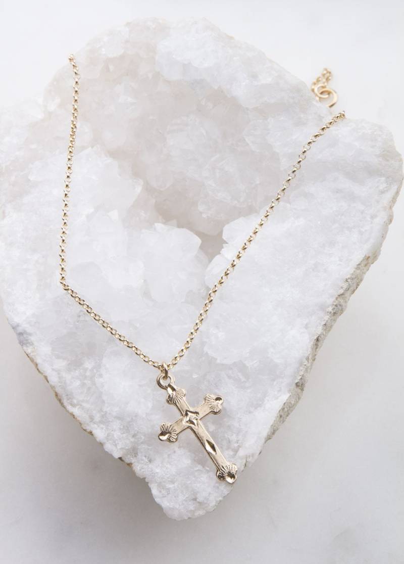 Zierliche Medium Kreuz Halskette, Religiöse Schmuck, Ostergeschenk, Halskette in Gold Gefüllt, Silber, Rose Gold, Zierliche von LaciAndGold