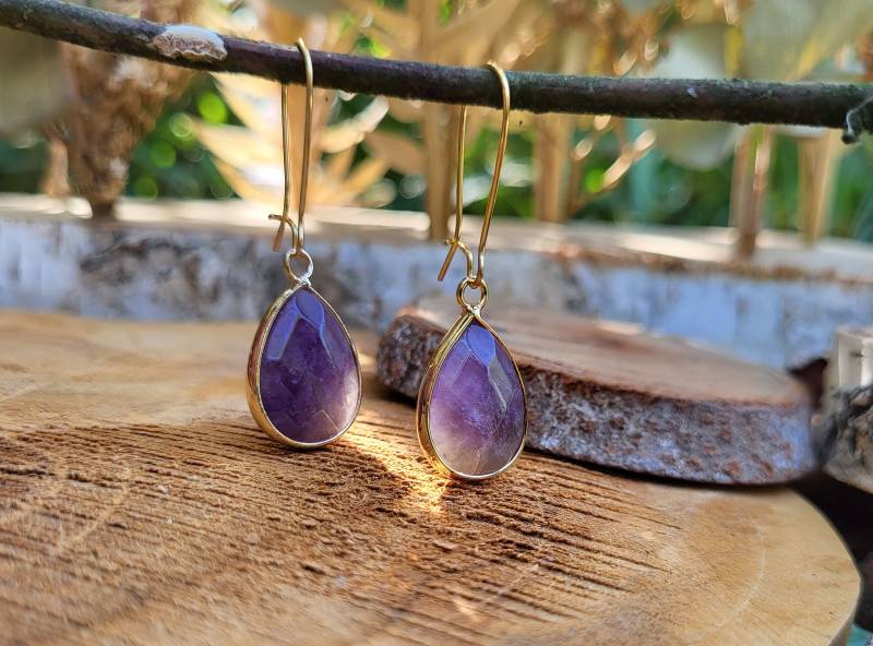 Amethyst Tropfen Ohrringe Gold Edelstein Ohrhänger von LacooniSchmuck