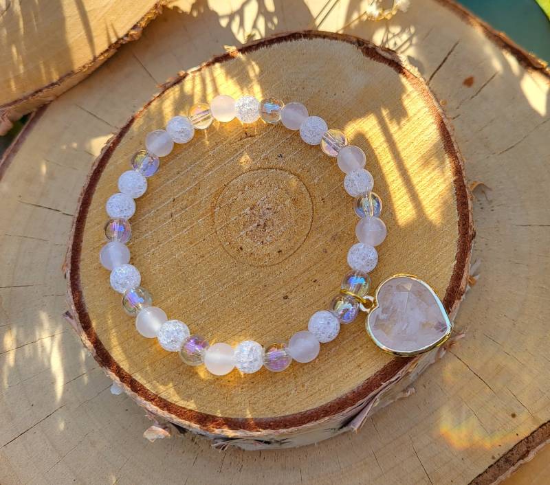 Bergkristall Herz Armband Mondstein Angel Aura Quarz 6mm Gold Bergkristall Herz Armband Mondstein Angel Aura Quarz 6mm Gold von LacooniSchmuck
