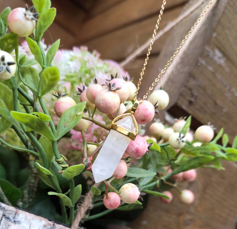 Bergkristall Stift Kette Gold Edelsteinkette Kristall von LacooniSchmuck