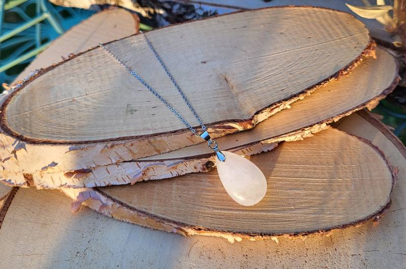 Edelstein Bergkristall Tropfen Kette Silber von LacooniSchmuck