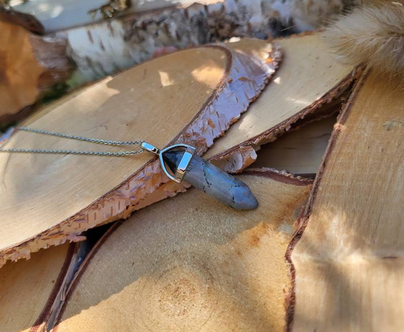 Edelstein Labradorit Kette Silber Stift Edelstahl Versilbert Edelsteinkette von LacooniSchmuck