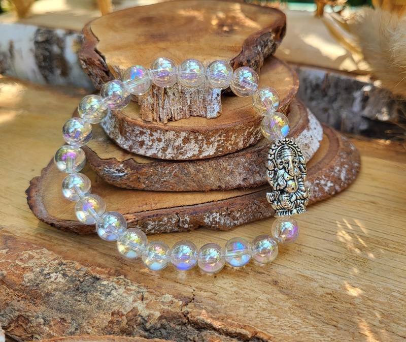Ganesha Armband Angel Aura Quarz 8mm Silber Mala Edelsteinarmband von LacooniSchmuck