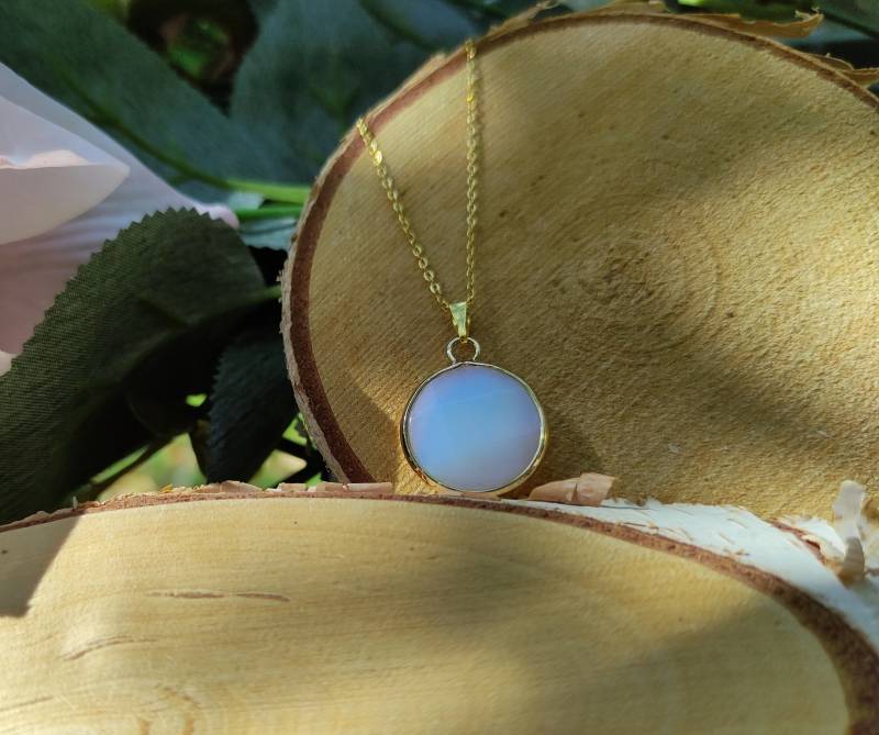 Mondstein Kette Gold Rund Edelsteinkette von LacooniSchmuck