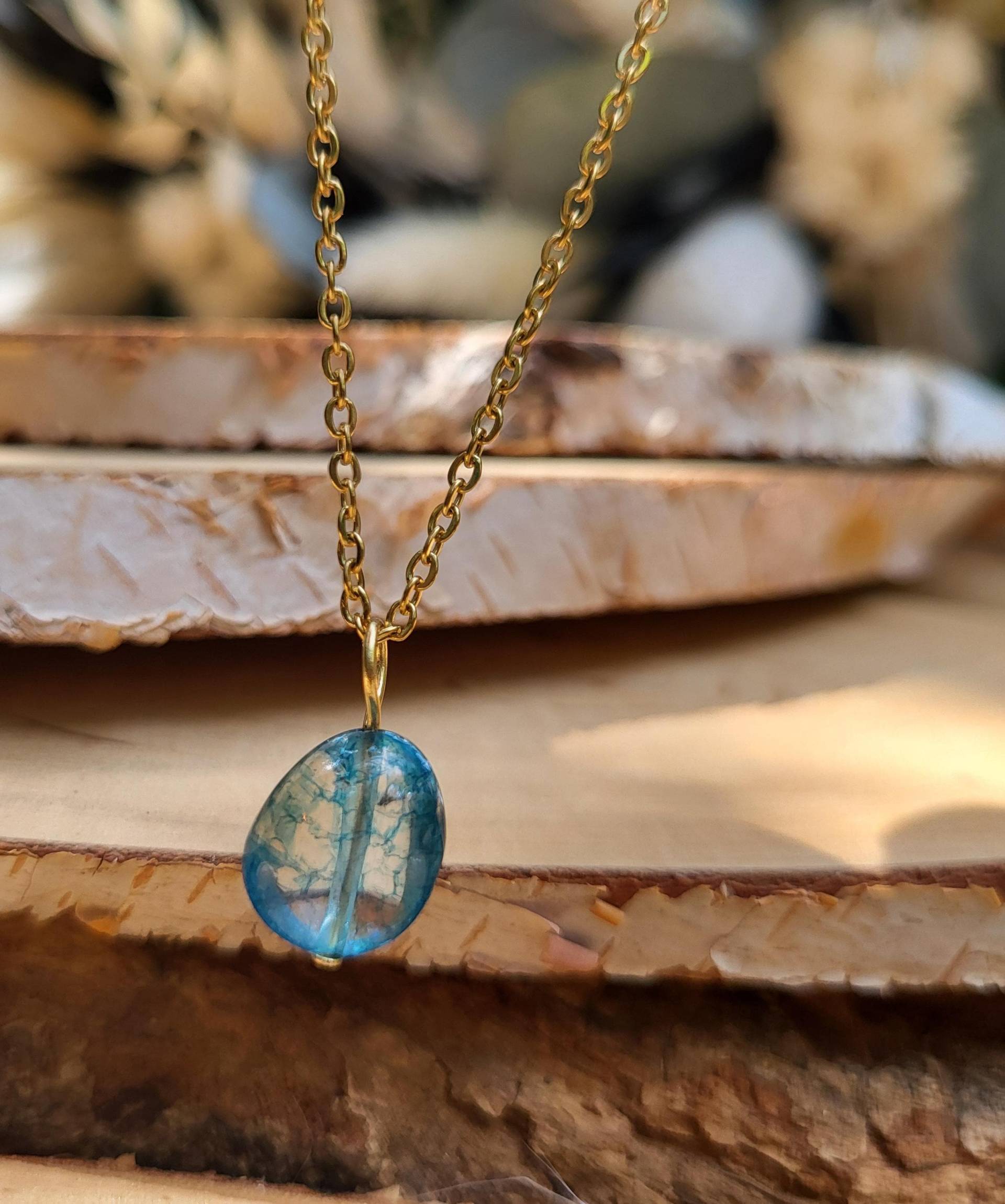 Quarz Kette Blauer Gold Edelsteinkette Kleine Tropfen Quarz Kette Blauer Gold Edelsteinkette Kleine Tropfen von LacooniSchmuck