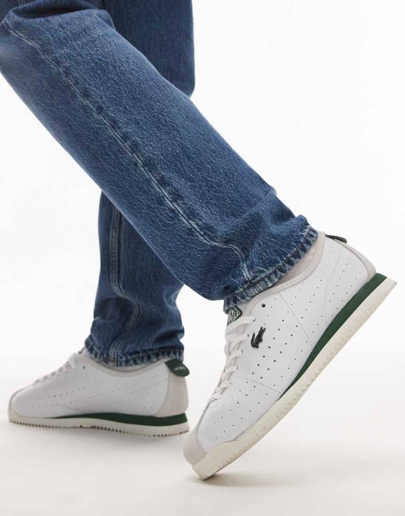 Lacoste - Club - Niedrige Sneaker aus Leder in Weiß von Lacoste