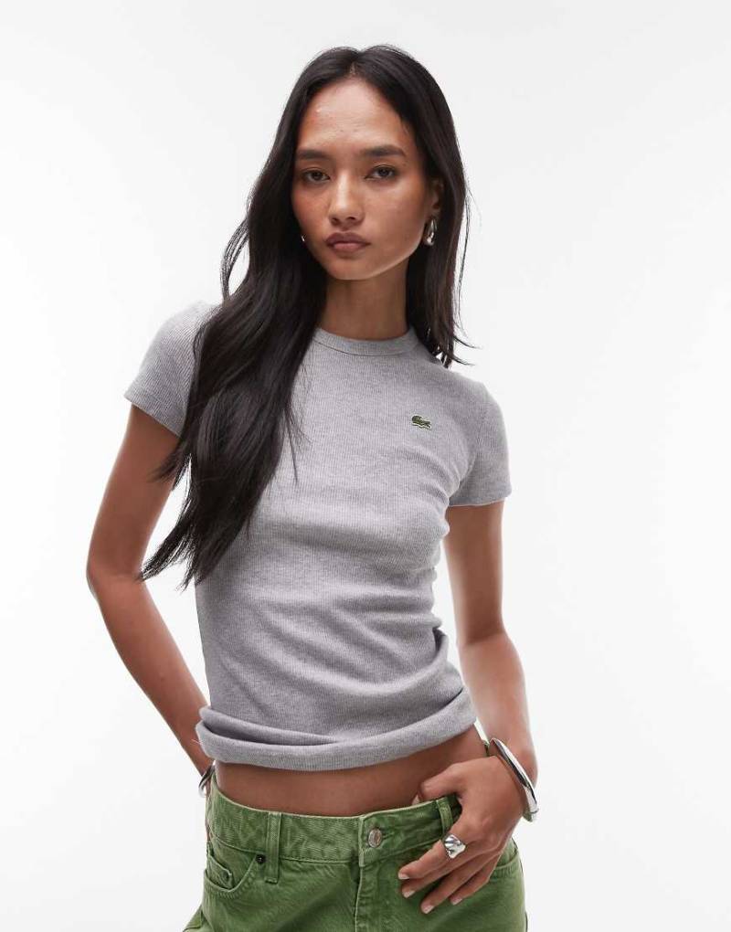 Lacoste - Geripptes T-Shirt in Grau von Lacoste