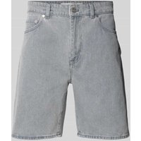 Lacoste Straight Fit Jeansbermudas im 5-Pocket-Design in Hellgrau, Größe 30 Lacoste Straight Fit Jeansbermudas im 5-Pocket-Design in Hellgrau, Größe 30 von Lacoste