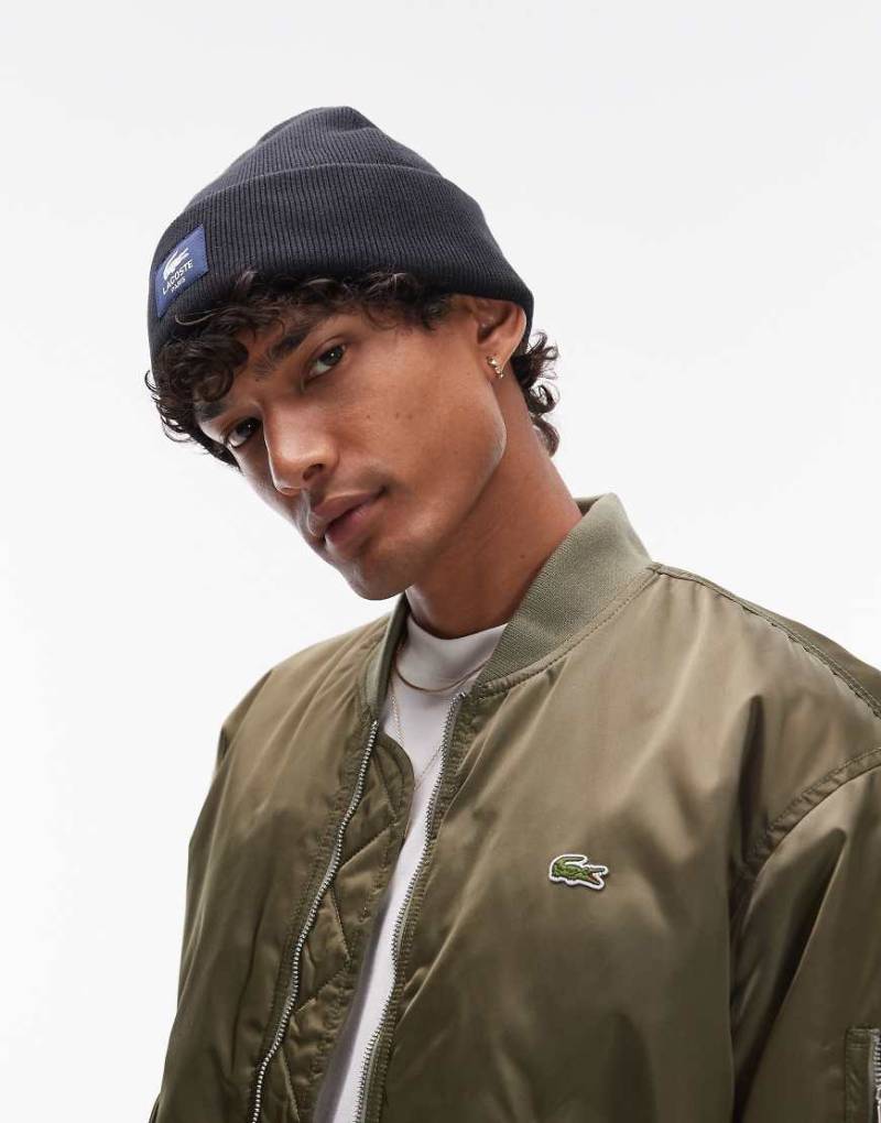 Lacoste - Strickmütze in Schwarz mit Logo-Patch von Lacoste