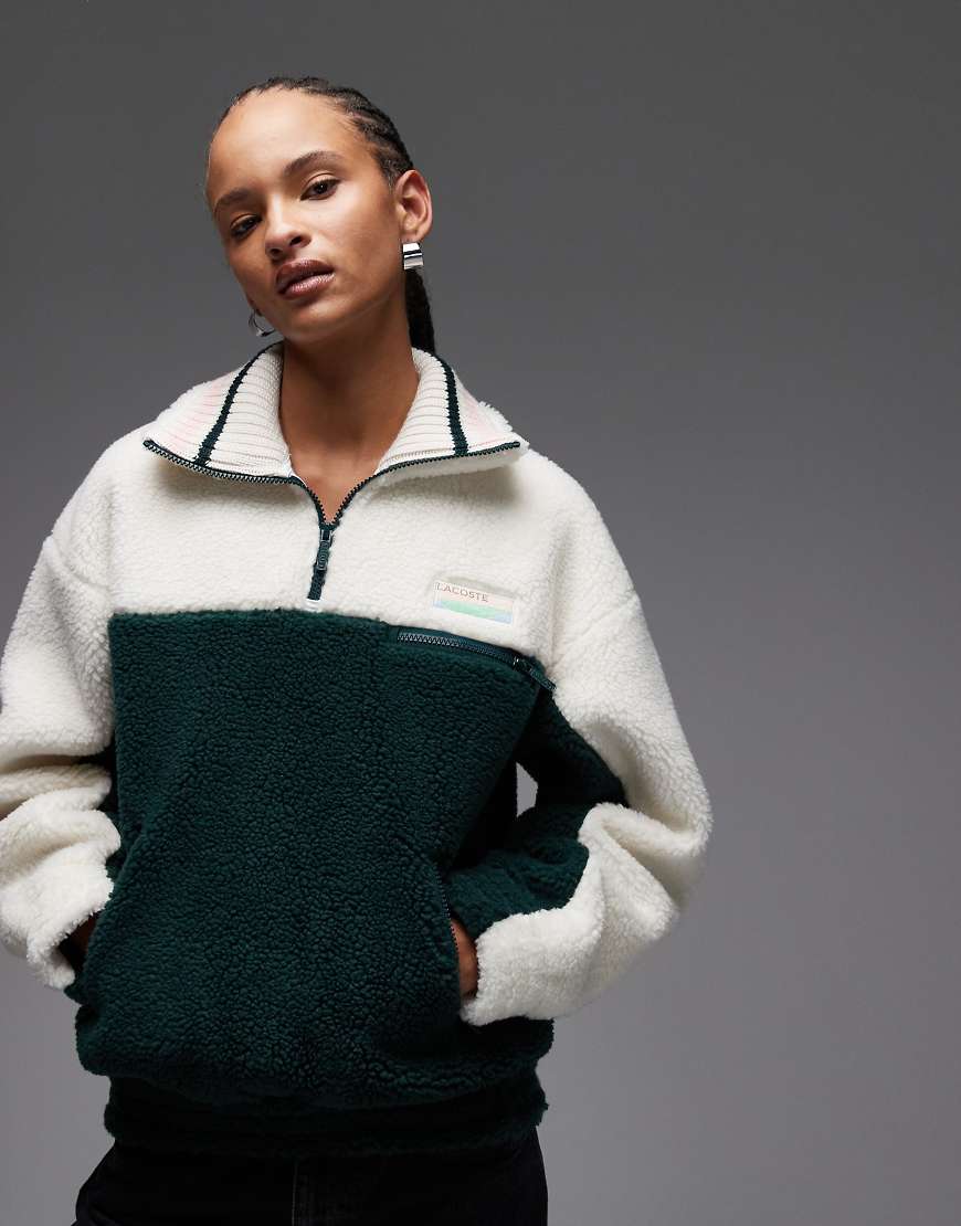 Lacoste - Sweatshirt in Grün mit Polokragen von Lacoste