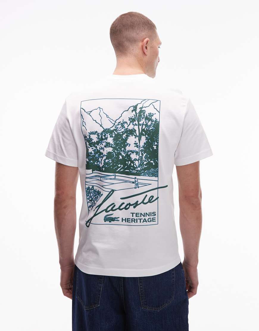 Lacoste - T-Shirt in Weiß mit Rückenprint von Lacoste