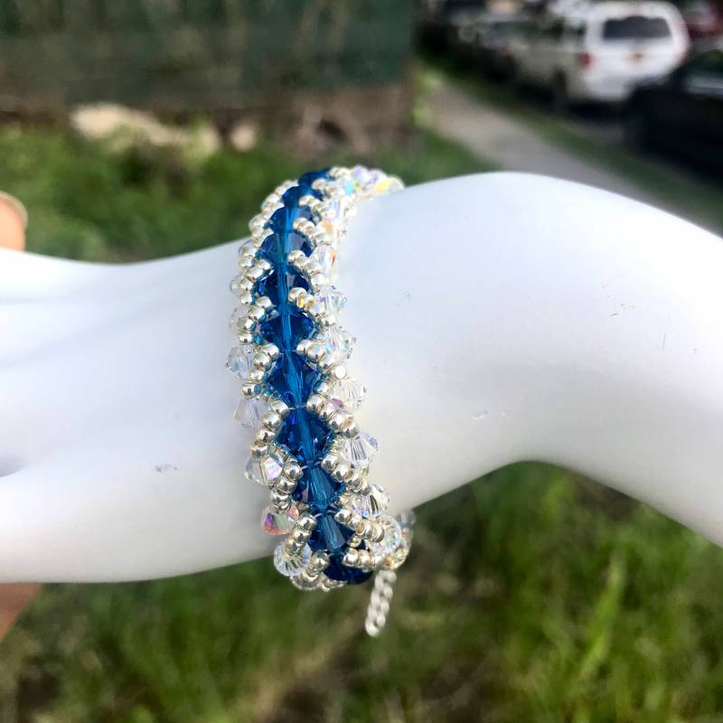 Cuff Armband, Swarovski Gewebtes Perlenarmband, Geschenk Für Sie, Marinearmband, Kristallarmband, Bling Und Glamour Cuff Armband, Swarovski Gewebtes Perlenarmband, Geschenk Für Sie, Marinearmband, Kristallarmband, Bling Und Glamour von Lacydesighns