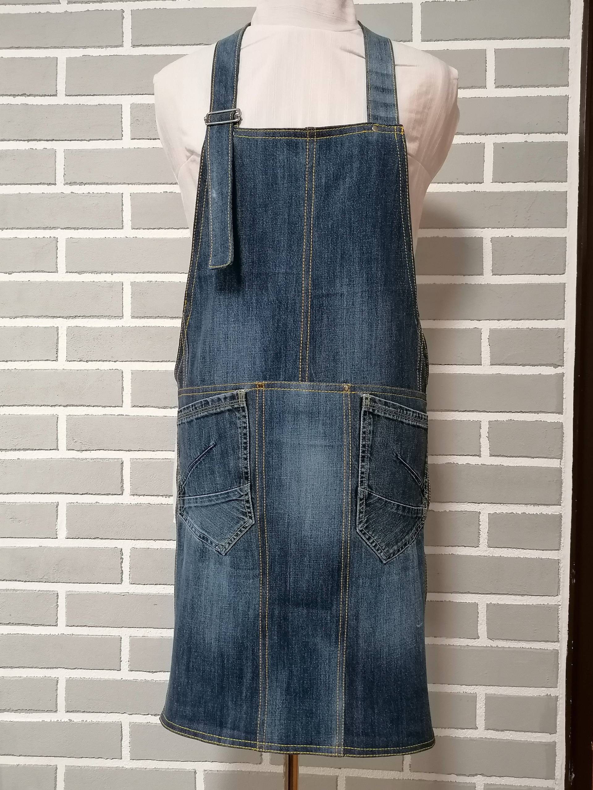 Jeansschürze Upcycling Recycling Latzchürze Blaue Schürze Handgefertigte Recycelter Denim Kochschürze Kochen Küche Barista von LadenvonElena
