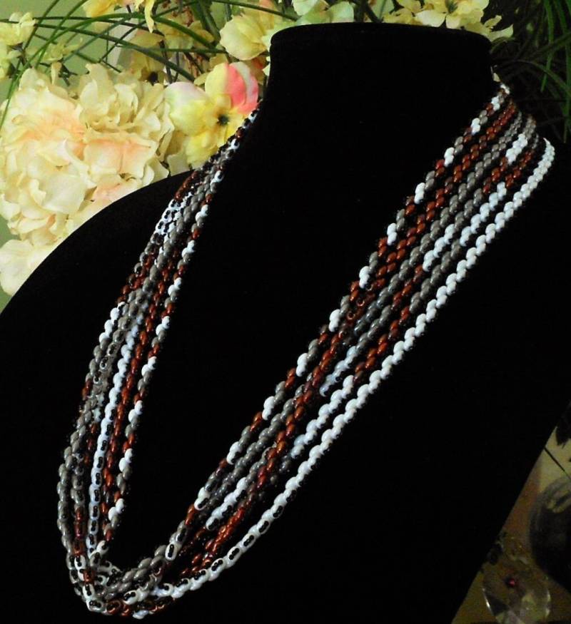 Ladimee Sechs-strang Samen Halskette; Mehrfarben-Samen Kette; Ladimee Sechs-strang Samen Halskette; Mehrfarben-Samen Kette; von LadiDiJewelry