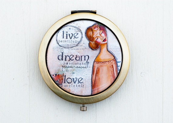 Brautjungfer Kompaktspiegel - Geldbörsenspiegel Muttertagsgeschenk Live Love Positive Affirmation Für Frauen Whimsical Art Inspirational von LadyArtTalk