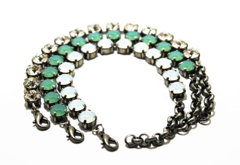 Tennis Armbänder Mit 8 Mm Drei Farbkristallen Zur Auswahl Aus Swarovski Crystal Elements Hergestellt Perfektes Geschenk Für Sie von LadyCJewellery