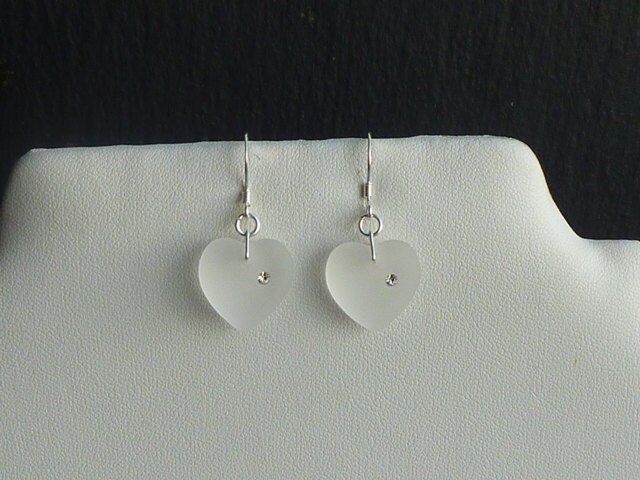 Valentine Herzform Baumeln Ohrringe Mit Swarovski Crystal Elements von LadyCJewellery