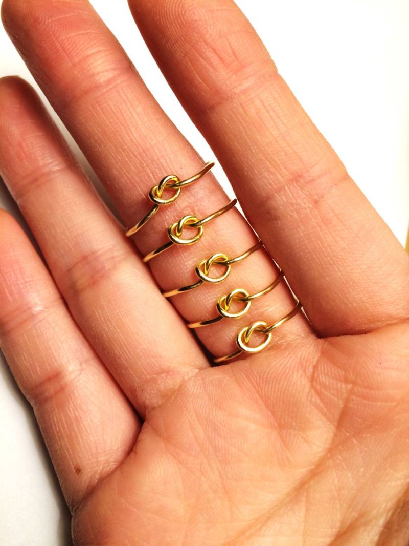 Brautjungfer Geschenk -Knotenring-Set 3 4 5 6 7 - 14K Gold/Roségold-Gefüllt Sterlingsilber Geknotete Liebe Zierliches Versprechen Einstellbares von LadyDiJewelry