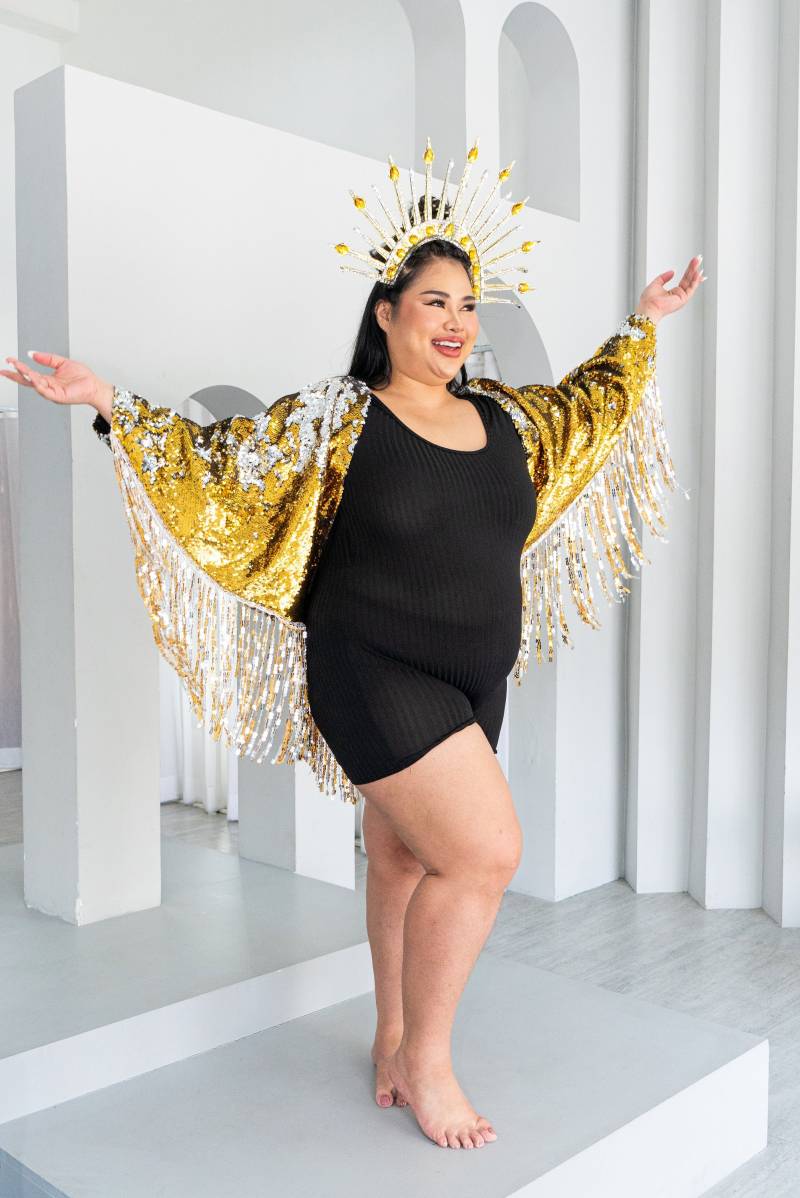 Handgemachter Silber Und Gold Reversibel Pailletten Kimono Mit Fransen von LadyJaneSequin