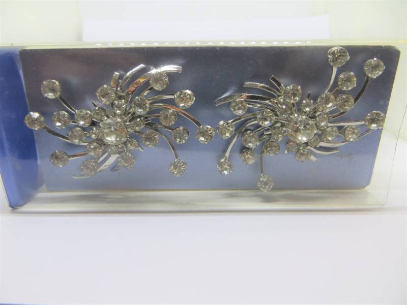 Jahrgang Emmons Feurige Eis Riesigen Strass Ohr Bergsteiger Clip Ohrringe Nos Harpers Bazaar Display Originalkarton von LadyKsVintageFinds