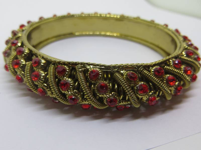 Jahrgang Fett Faux Feueropal Orange Rot Gold Armreif Armband A Wucht von LadyKsVintageFinds