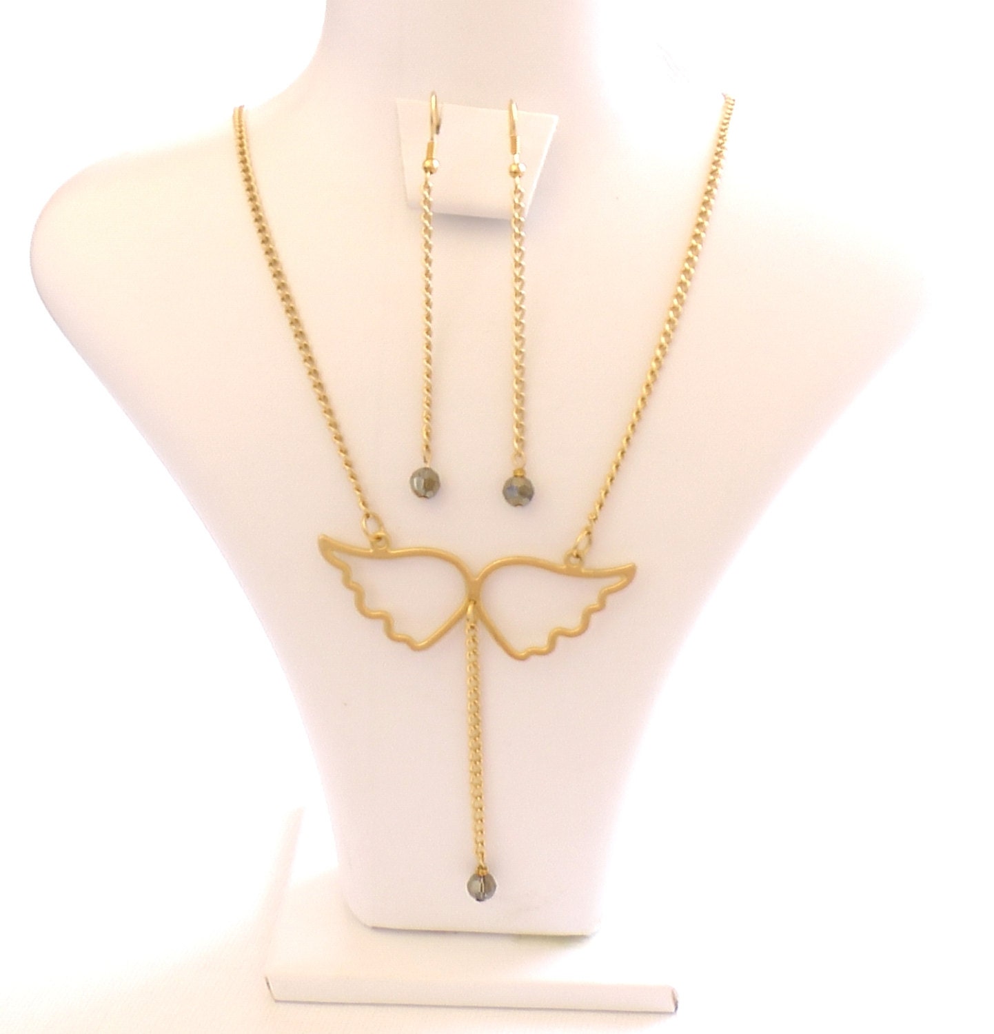 Vergoldete Flügel Halskette Und Ohrringe Set Kristallperlenanhänger von LadyLiJewellery