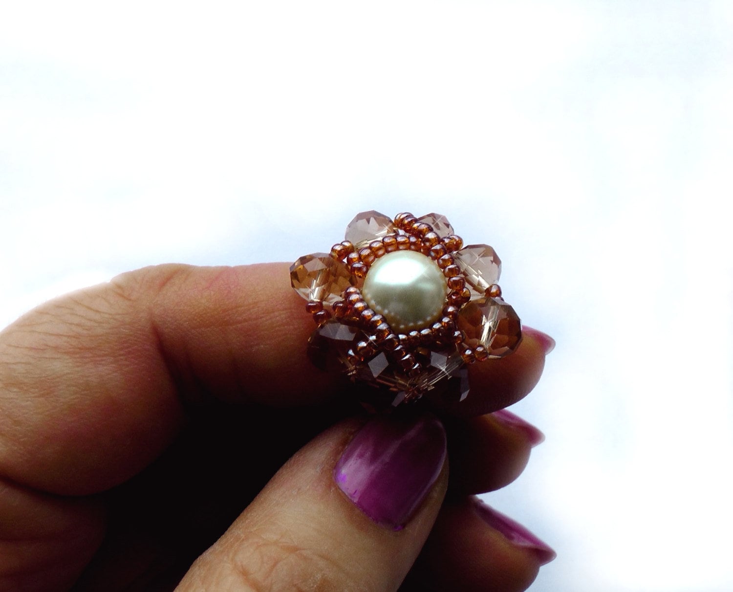 Handgemachter Perlenring Perle & Champagnerkristall Gewebter Ring von LadyLiJewellery