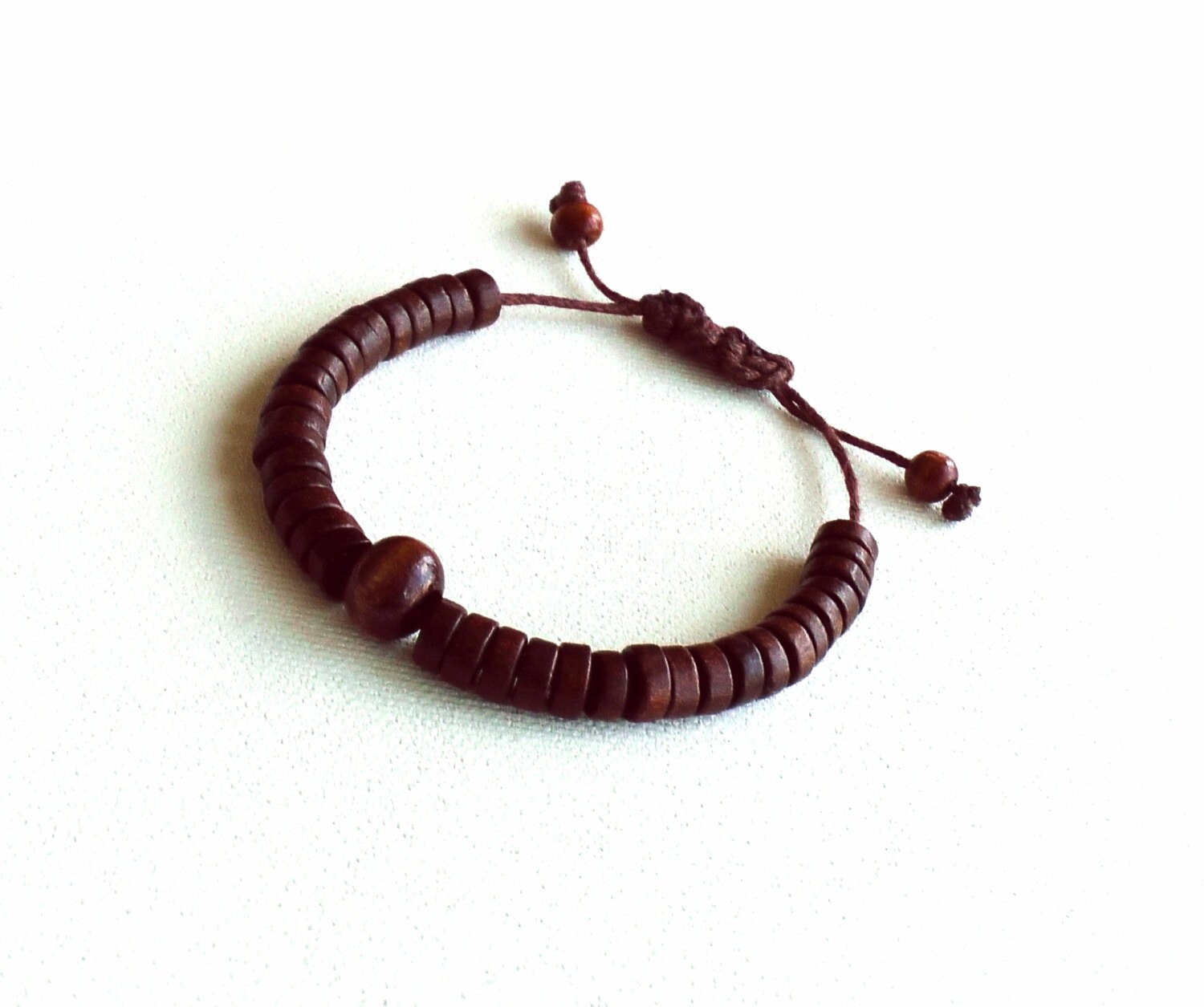 Handgemachtes Holzperlen Armband Kaffeebraun Unisex Schmuck von LadyLiJewellery